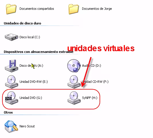 Imagen de CD montada en una unidad virtual de DAEMON Tools 4