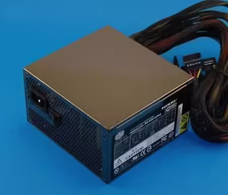 Fuente de alimentación Cooler Master iGreen Power 600 W Fuente de alimentación Cooler Master iGreen Power 600 W