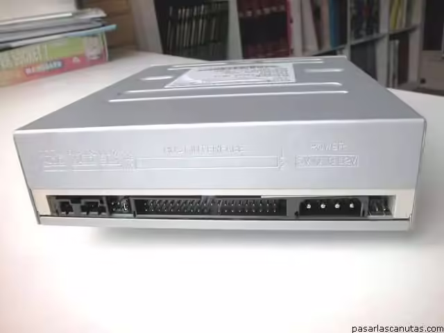 instalar un lector de DVD