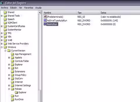 Restringir las aplicaciones que los usuarios puedan utilizar